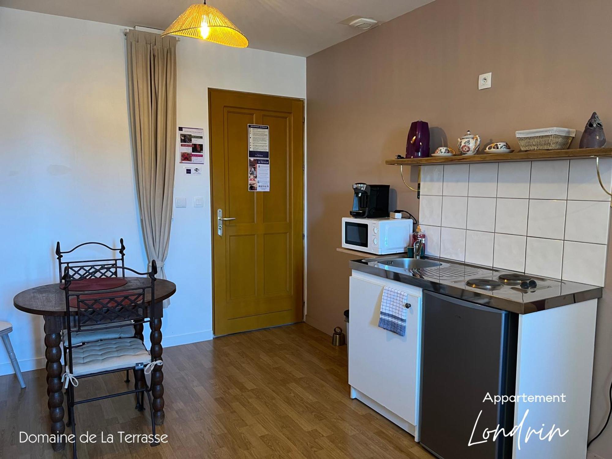 Domaine De La Terrasse Apartment Carbonne Екстериор снимка
